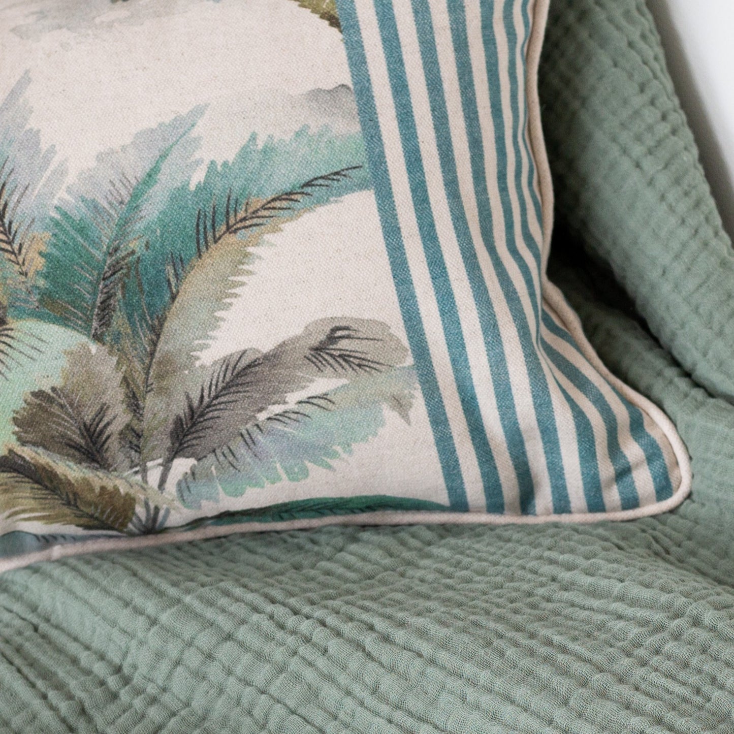 Decorative Indoor Cushion "Nasau Cooo" - NEW!