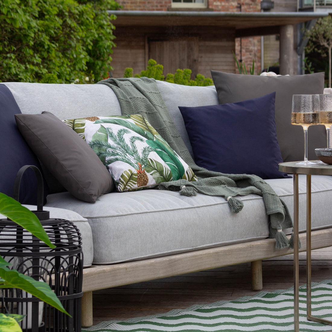 Preparing Your Home or Holiday Rental for Summer: A Guide to Quality Textiles in the Algarve
