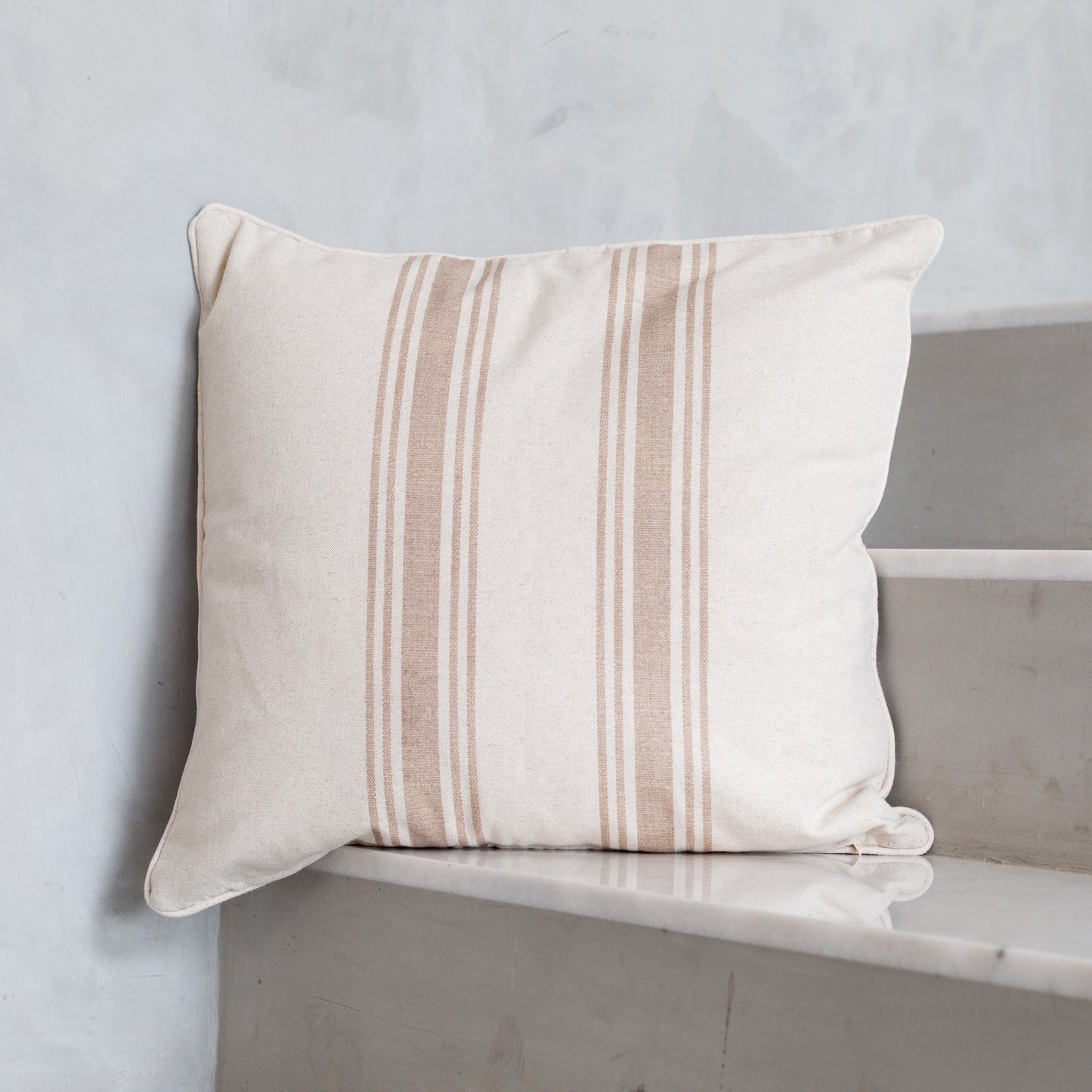 Decorative Indoor Cushion "Harper" - NEW!