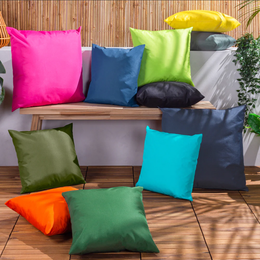 Decorative Outdoor Cushion "Wrap"